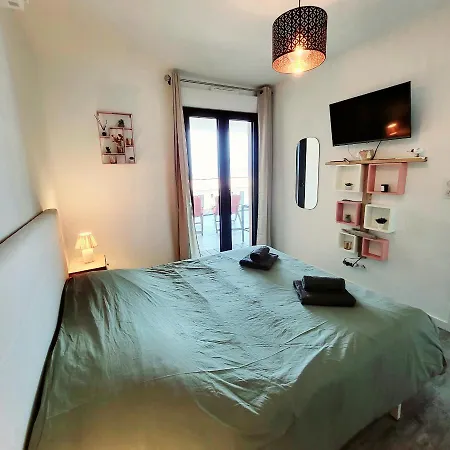Apartment De Standing Bord De *