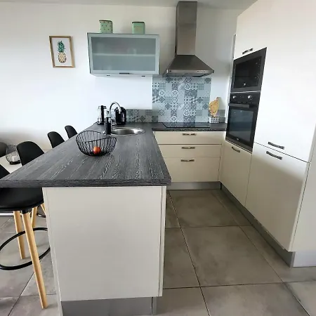 De Standing Bord De Lägenhet *